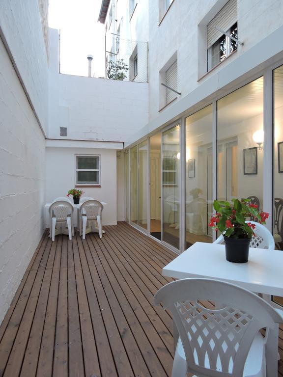 Apartament El Miracle Cardona Bagian luar foto